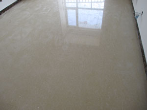 �����r��